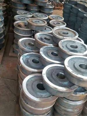 acheter Roues forgées de précision pour camions usinées avec un contrôle de tolérance strict et des normes en acier allié forgé 4140 online manufacture