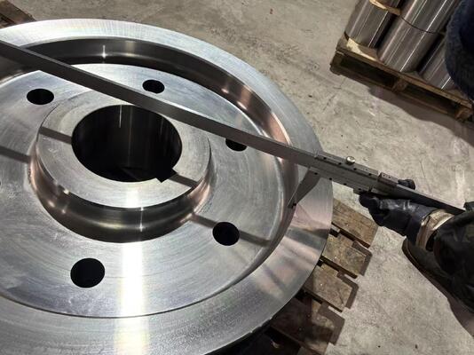 ER7 Roues de chemin de fer en acier forgé 8401050mm EN13262 pour les systèmes de wagons de marchandises