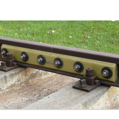 Ferroviaire en acier éclisse pour le type rail de T de guide avec 4 trous 6 trous