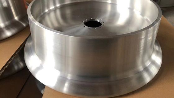 Le rond a forgé des roues d'alliage d'aluminium pour le matériel 7075-T des remorques 6061-T6 6063 de rail