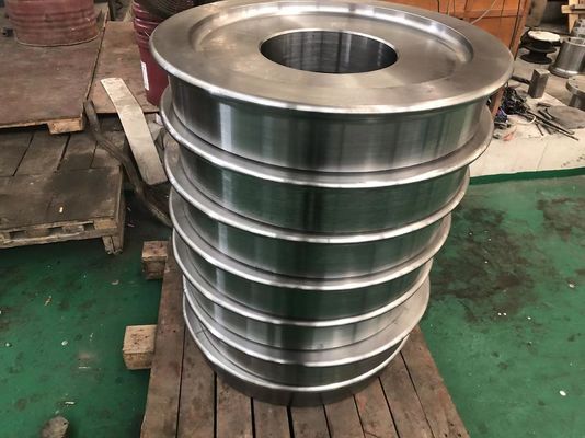 Roues forgées en acier chaudes de rail 12 pouces 4140 de dureté matérielle de l'HB 490